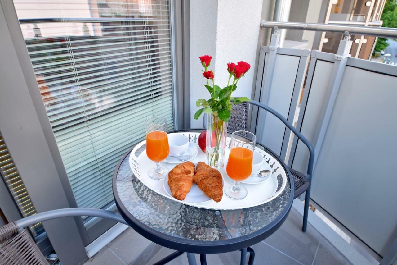 Ambria Rose Apartment Swinoujscie Exterior photo